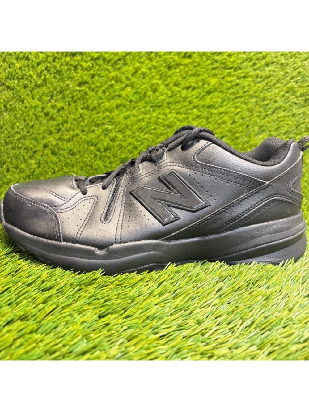 New Balance 608 V5 Womens Size 10D Black Walking Slip Resistant Shoes Sneakers - Picture 3 of 10